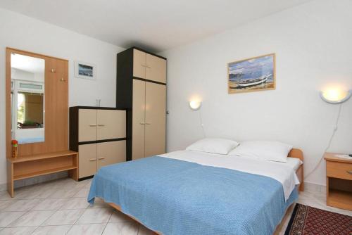 Apartments With A Parking Space Crikvenica - 5532