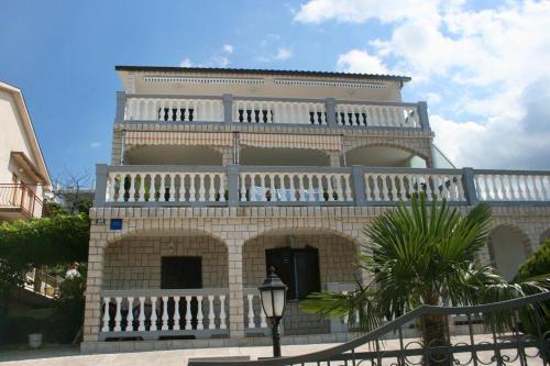 Apartment Crikvenica 5489a