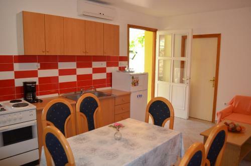 Apartments Petar