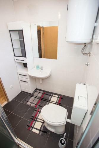 Apartment Any