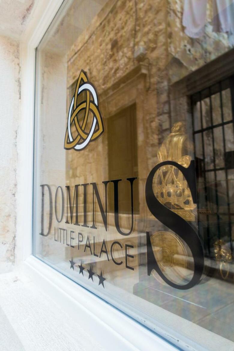 Bed & Breakfast Dominus Little Palace