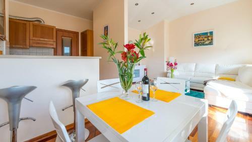 Apartment Antines