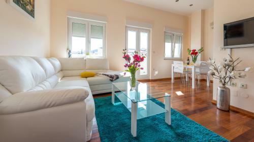 Apartment Antines