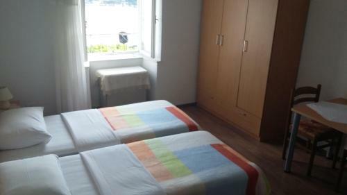 Hostal Mare Rooms For Rent