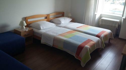 Hostal Mare Rooms For Rent