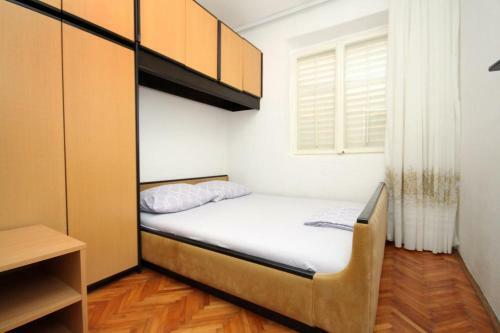 Apartments With A Parking Space Dubrovnik - 9099