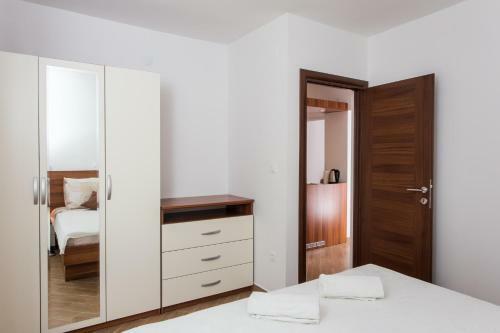 Apartments Gravosa