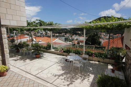 Apartments And Rooms With Parking Space Dubrovnik - 2148
