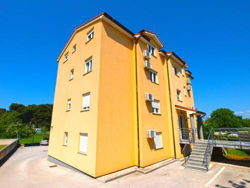 Apartments Sanja 800