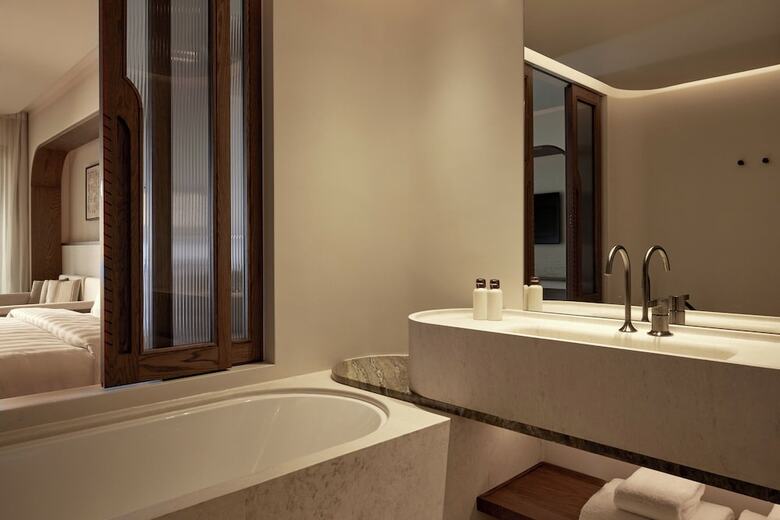 Hotel Daios Cove Luxury Resort & Villas