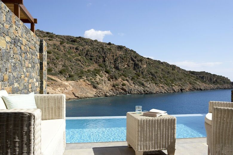 Hotel Daios Cove Luxury Resort & Villas