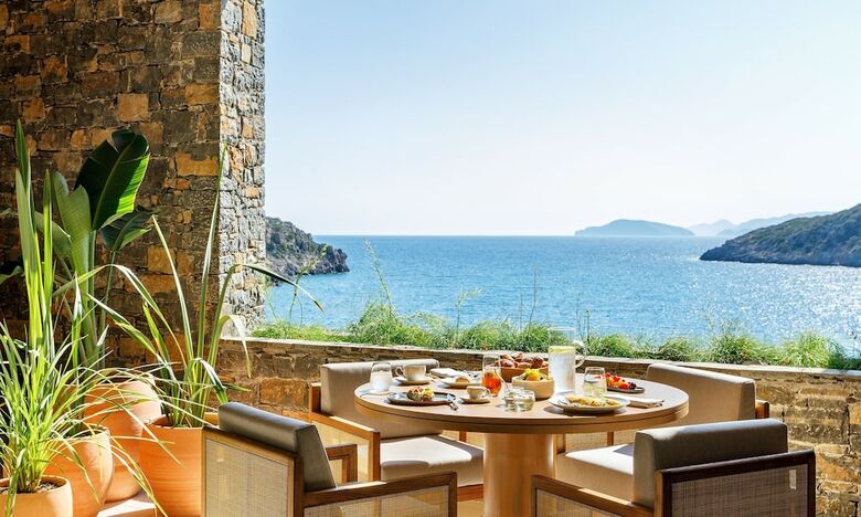 Hotel Daios Cove Luxury Resort & Villas