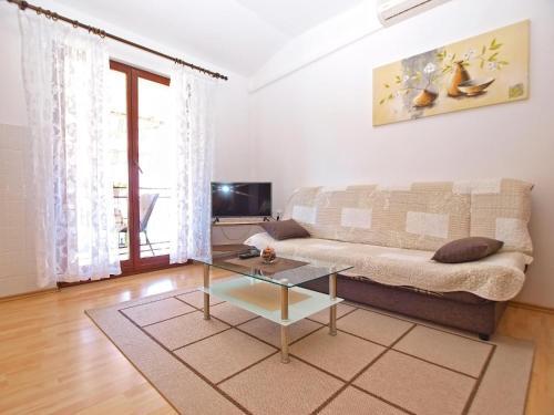 Apartments Marija 1407