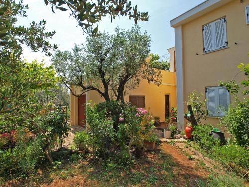 Apartment Luka 953