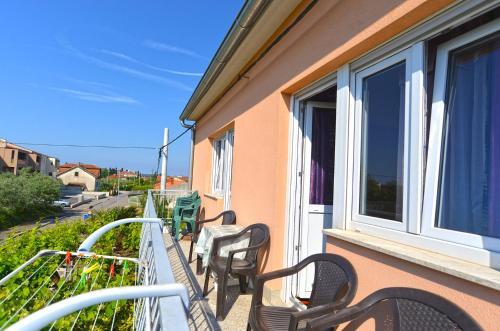 Apartments Vili 351