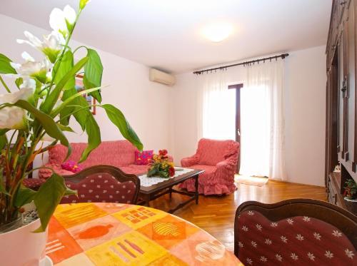 Apartments Dusanka 1300