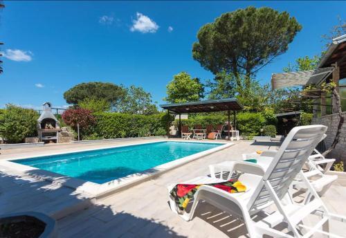 House Annamaria 1164