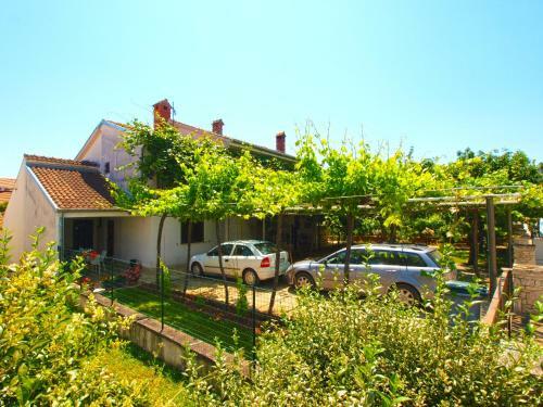 Apartmensts Nikola 1023