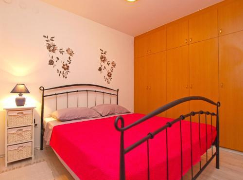 Apartments Josip 1544