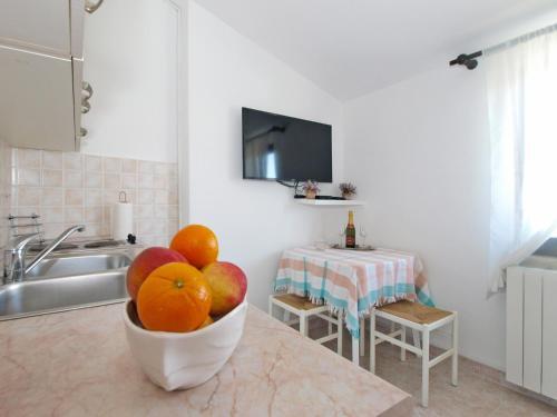 Apartments Valbandon 1616