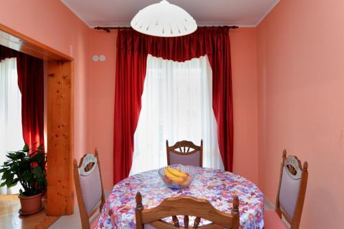 Apartments Pink 1785