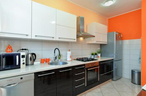 Apartments Pink 1785