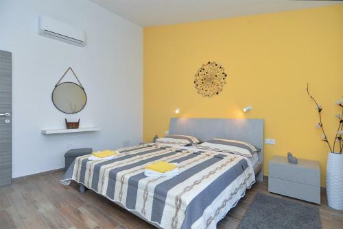 House Roberto 1384