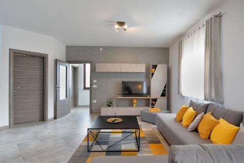 House Roberto 1384