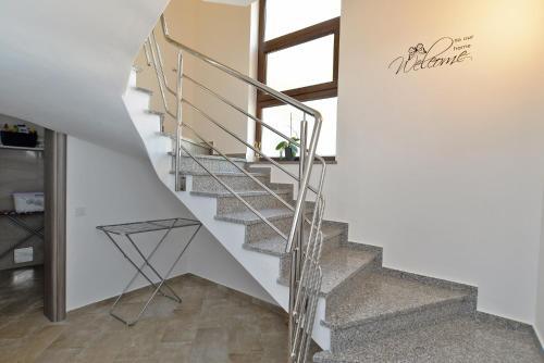 House Roberto 1384
