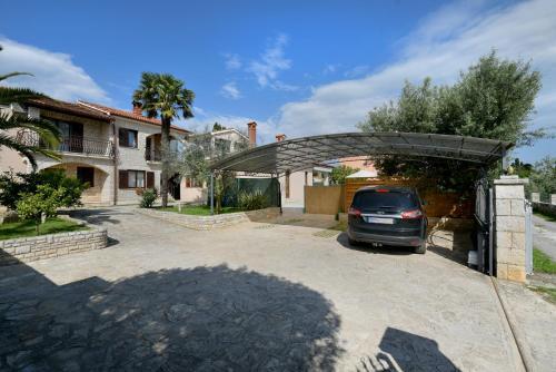 House Vedran 1125