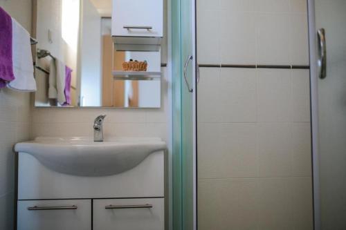Apartamento Beachfront Studio Gradac 4414-1