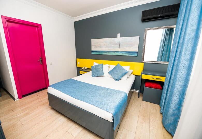 Mera Park Hotel