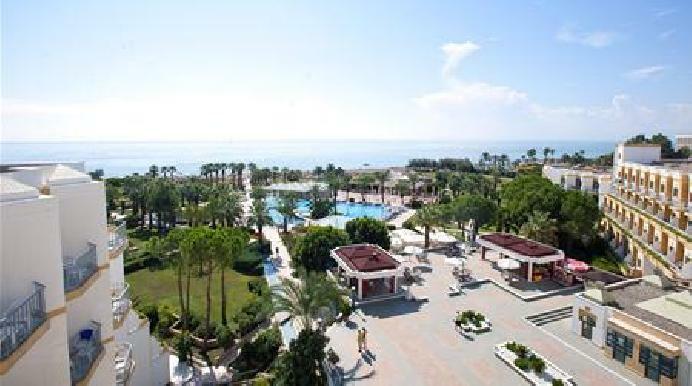 Hotel Crystal Tat Beach Golf Resort & Spa