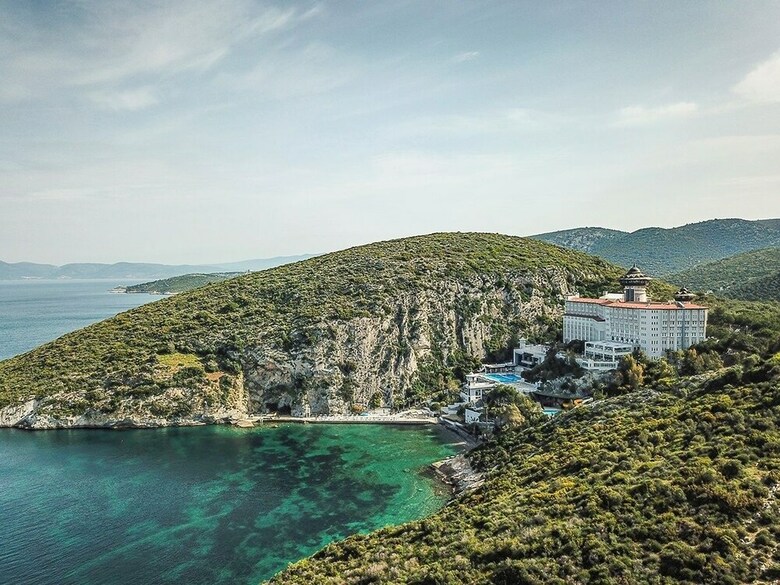 Ladonia Hotels Adakule
