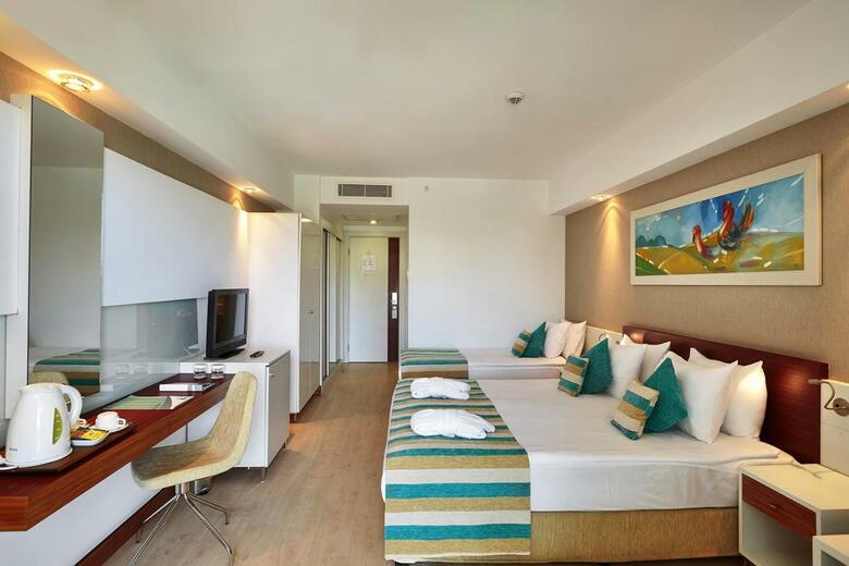Hotel Sunis Evren Beach Resort