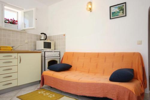 Apartment Uvala Vrbovica 4423a
