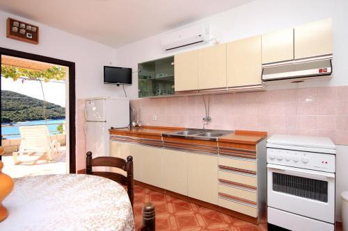 Apartments By The Sea Tri Zala (korcula) - 558