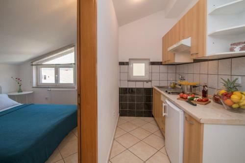 Apartment Krk 5424a