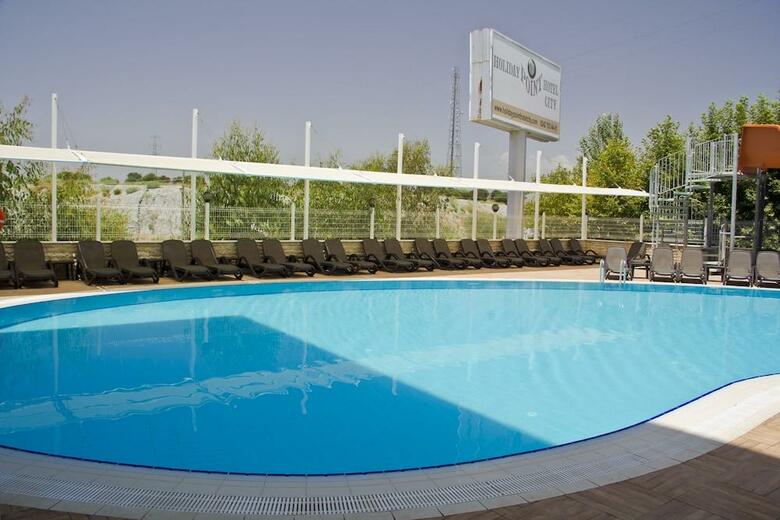 Hotel Holiday Point City