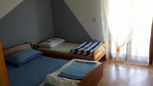 Apartments By The Sea Lopar (rab) - 12534
