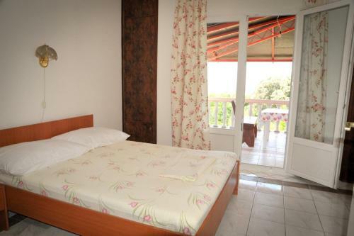 Apartmenthouse Lopar (4229)