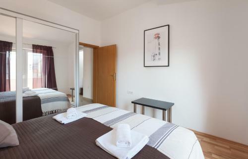 Apartments Zoka