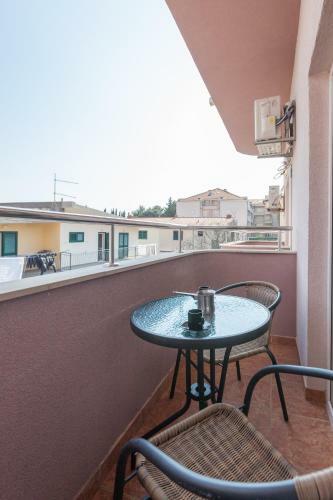 Apartments Zoka