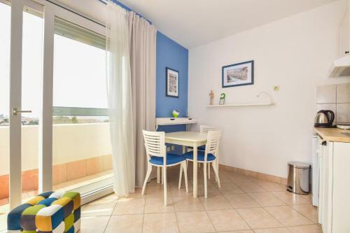Apartment Mirna