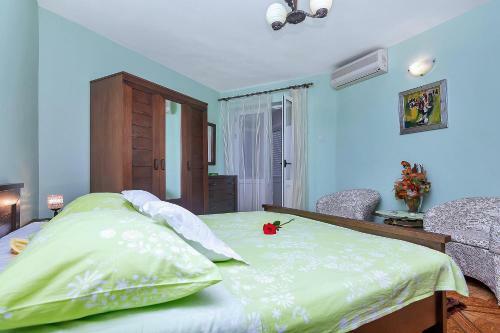 Apartments Lory
