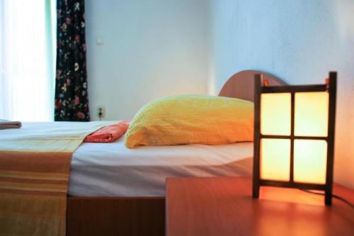 Apartments By The Sea Makarska - 15200