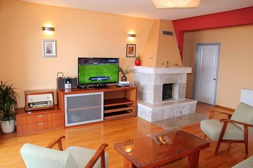 Apartments In Makarska 6735