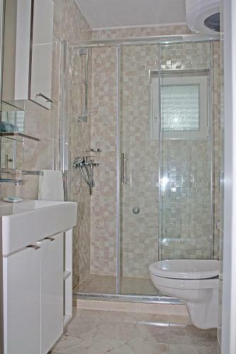 Hostal Bougainvillea Apartments