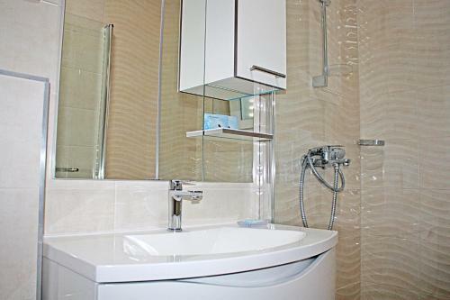 Hostal Bougainvillea Apartments