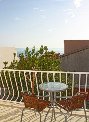 Hostal Bougainvillea Apartments